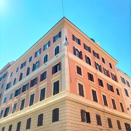 Charming Colosseum Apartment Rome Bagian luar foto